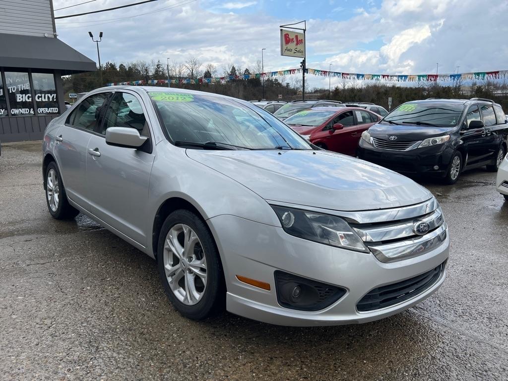 Ford Fusion SE 2012