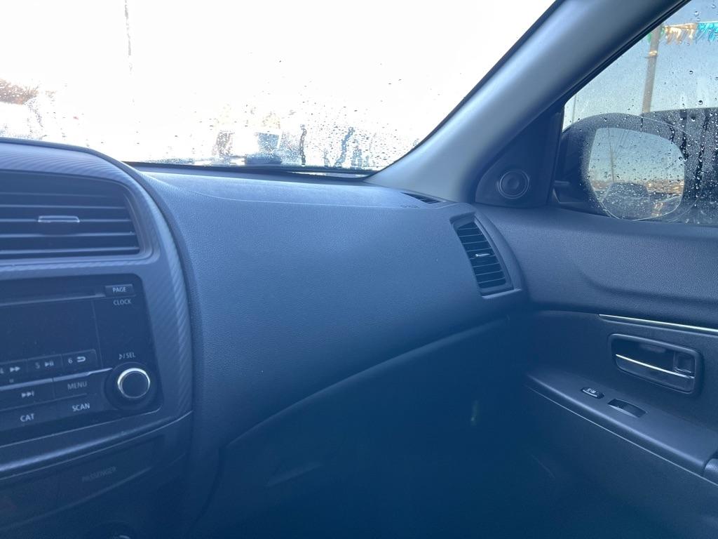 Mitsubishi Outlander Sport 2.0 ES 4WD CVT 2016