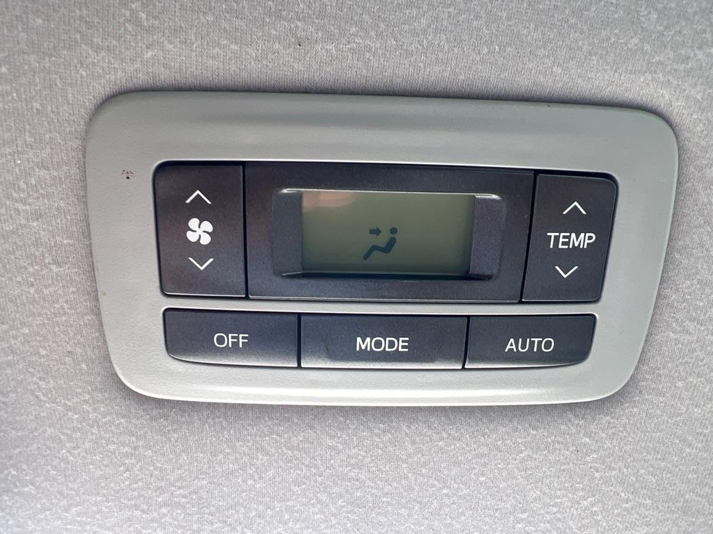 Toyota Sienna XLE FWD 8-Passenger V6 2014