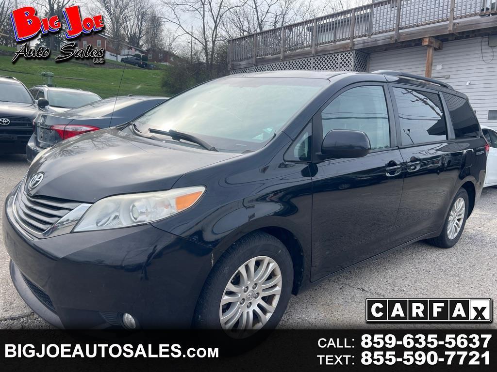 2014 Toyota Sienna XLE FWD 8-Passenger V6