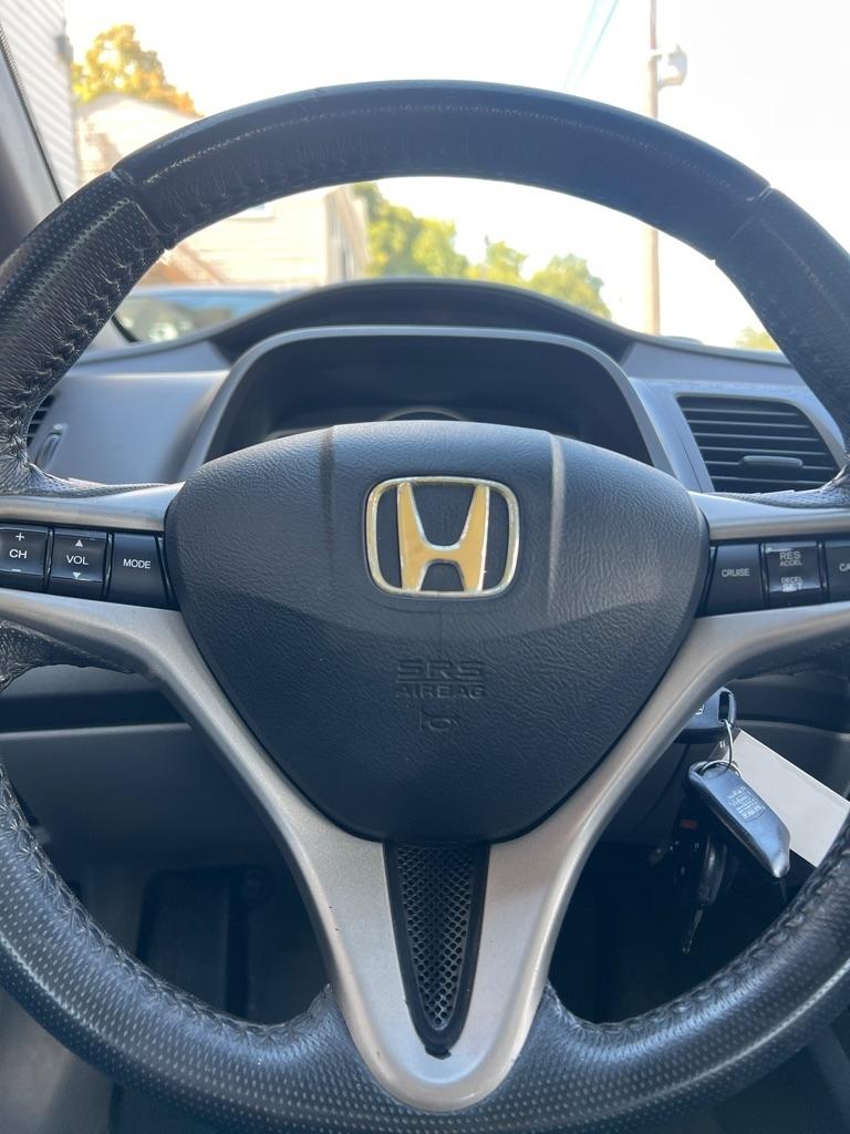 Honda Civic EX-L Sedan 5-Speed AT 2011