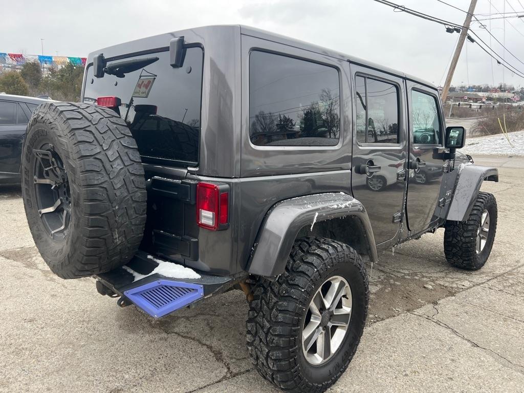 Jeep Wrangler Unlimited Sahara 4WD 2016