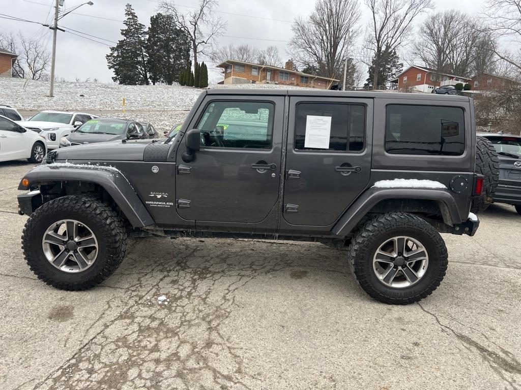 Jeep Wrangler Unlimited Sahara 4WD 2016