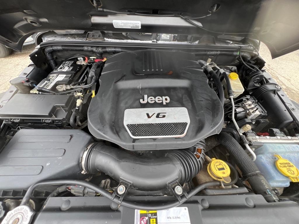 Jeep Wrangler Unlimited Sahara 4WD 2016