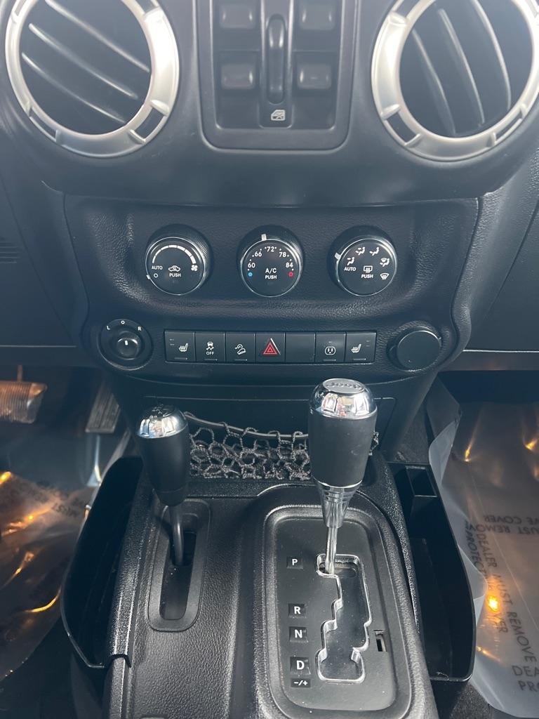 Jeep Wrangler Unlimited Sahara 4WD 2016