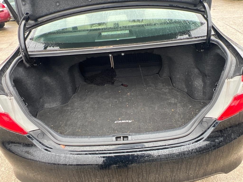 Toyota Camry XLE V6 2014