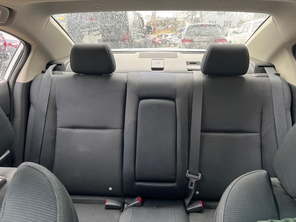 Mazda MAZDA3 s Sport 4-Door 2010