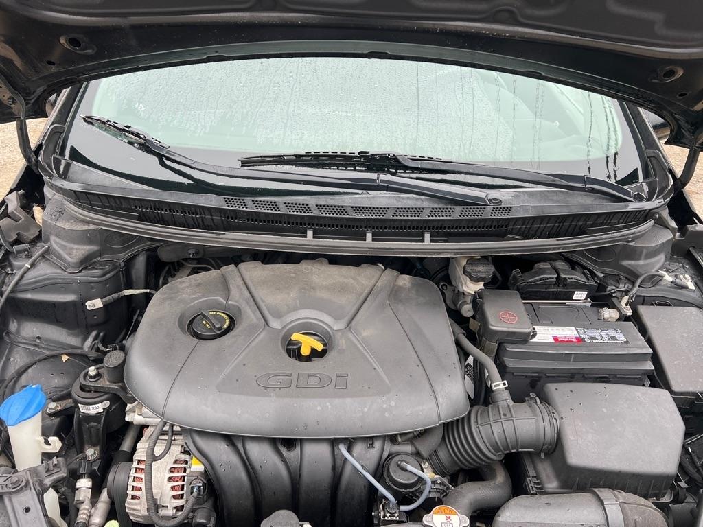 Kia Forte 5-Door LX 2016