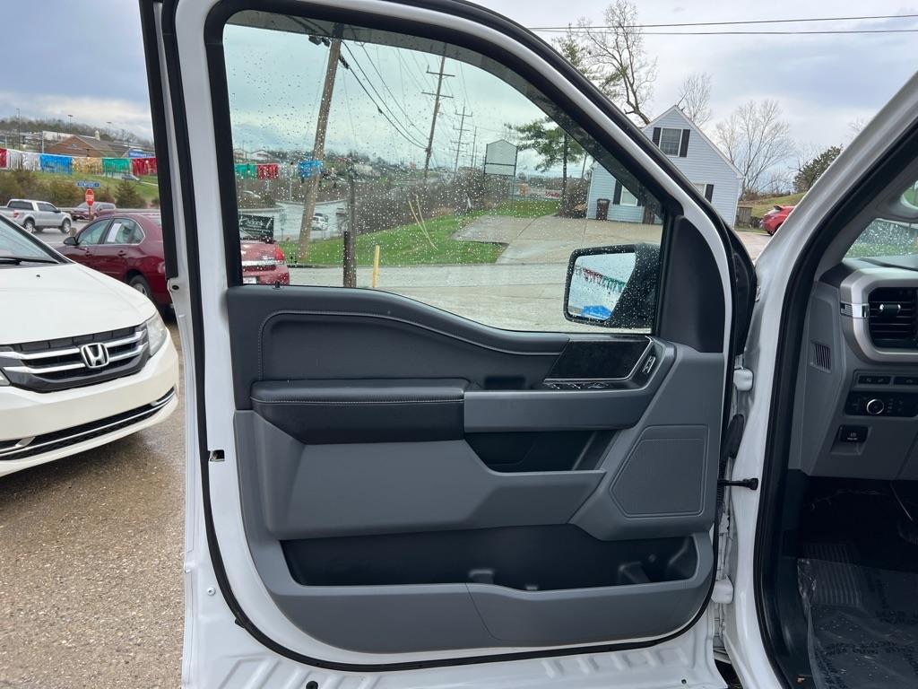 Ford F-150 XLT 4WD SuperCrew 5.5' Box 2022