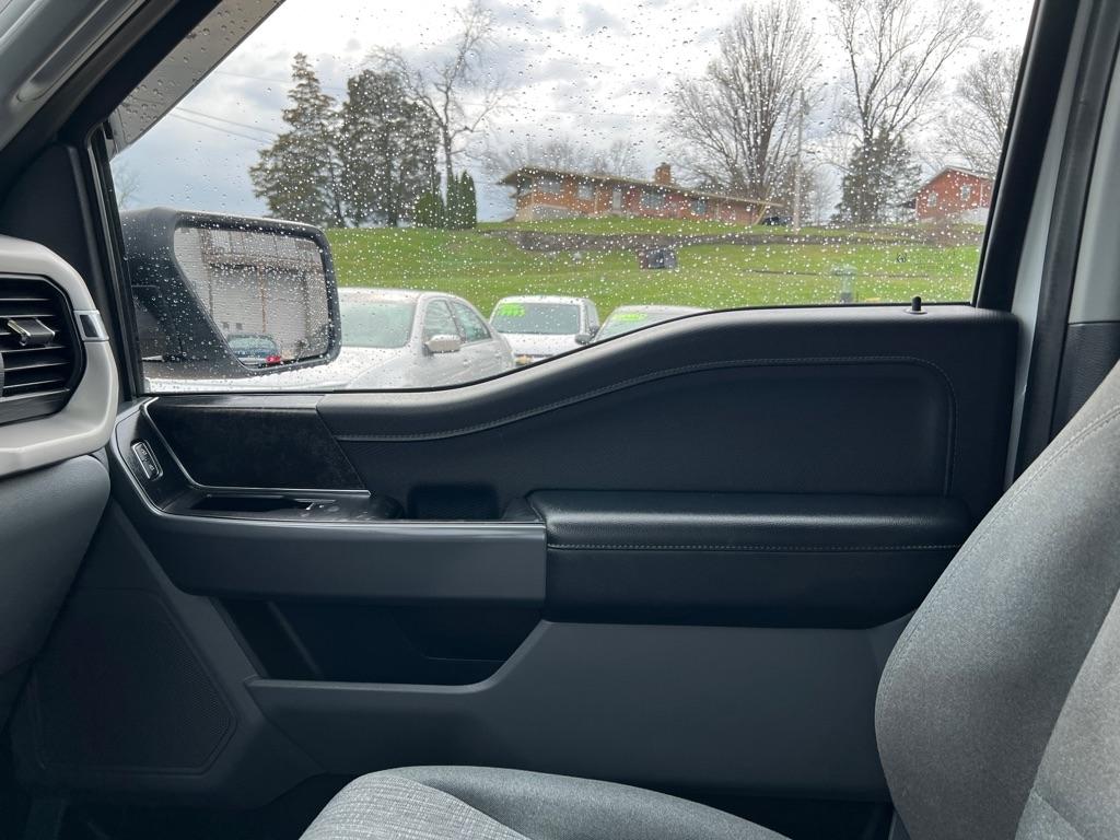 Ford F-150 XLT 4WD SuperCrew 5.5' Box 2022