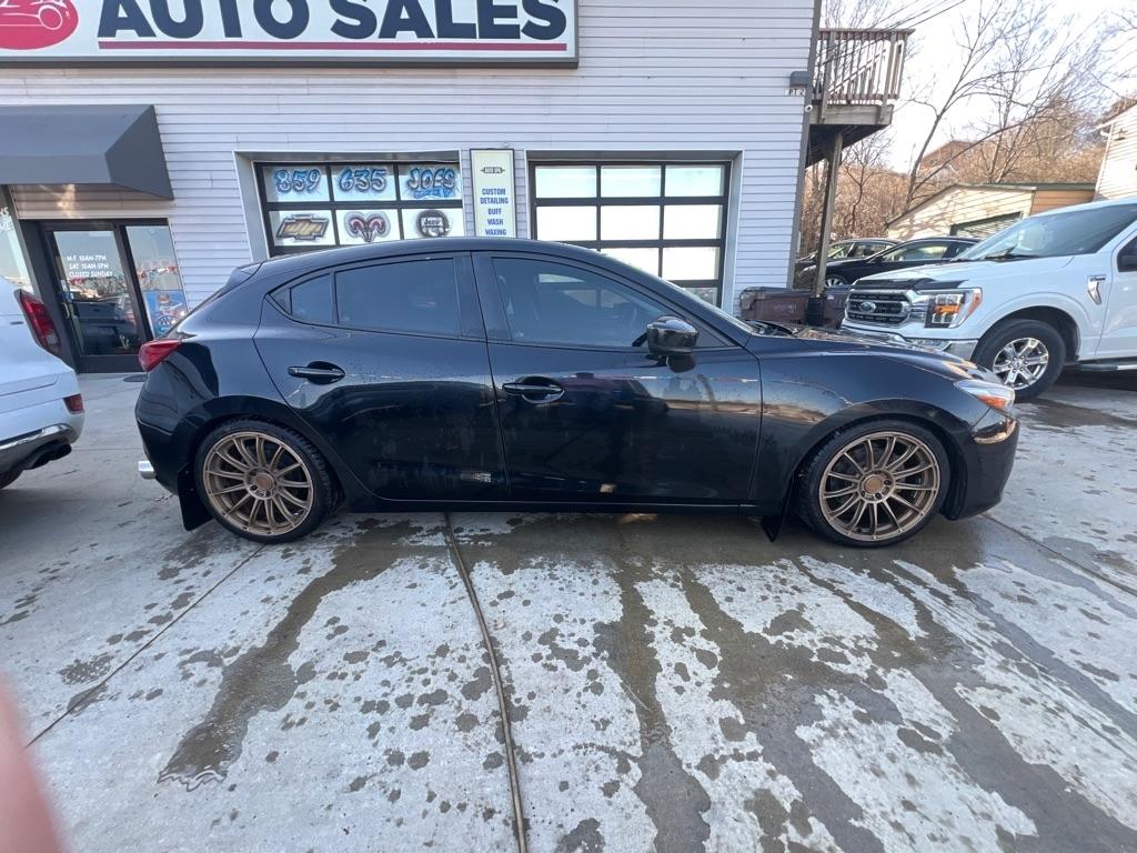 Mazda MAZDA3 i Sport AT 5-Door 2018