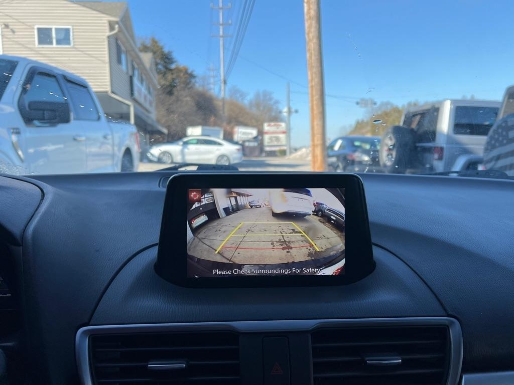 Mazda MAZDA3 i Sport AT 5-Door 2018