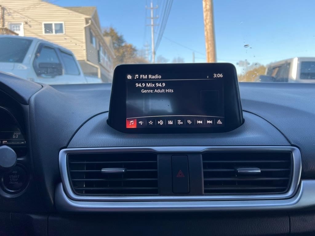 Mazda MAZDA3 i Sport AT 5-Door 2018