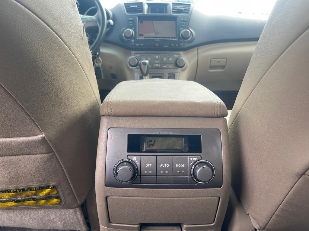 Toyota Highlander Sport 2WD 2009