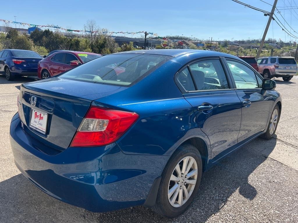 Honda Civic EX Sedan 5-Speed AT 2012