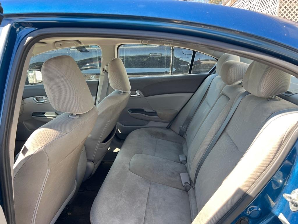 Honda Civic EX Sedan 5-Speed AT 2012