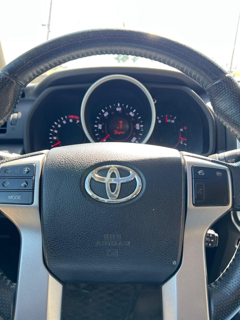 Toyota 4Runner SR5 4WD 2013