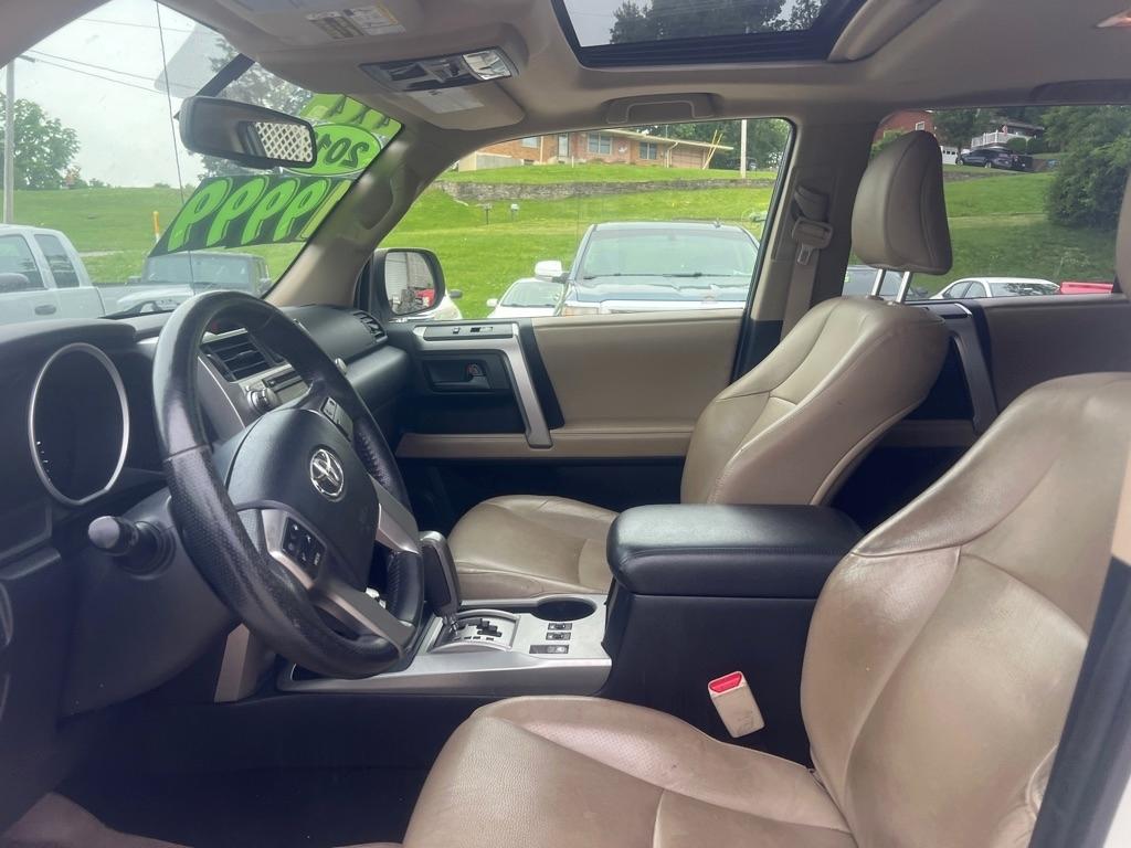 2013 Toyota 4Runner Limited - Photo 10