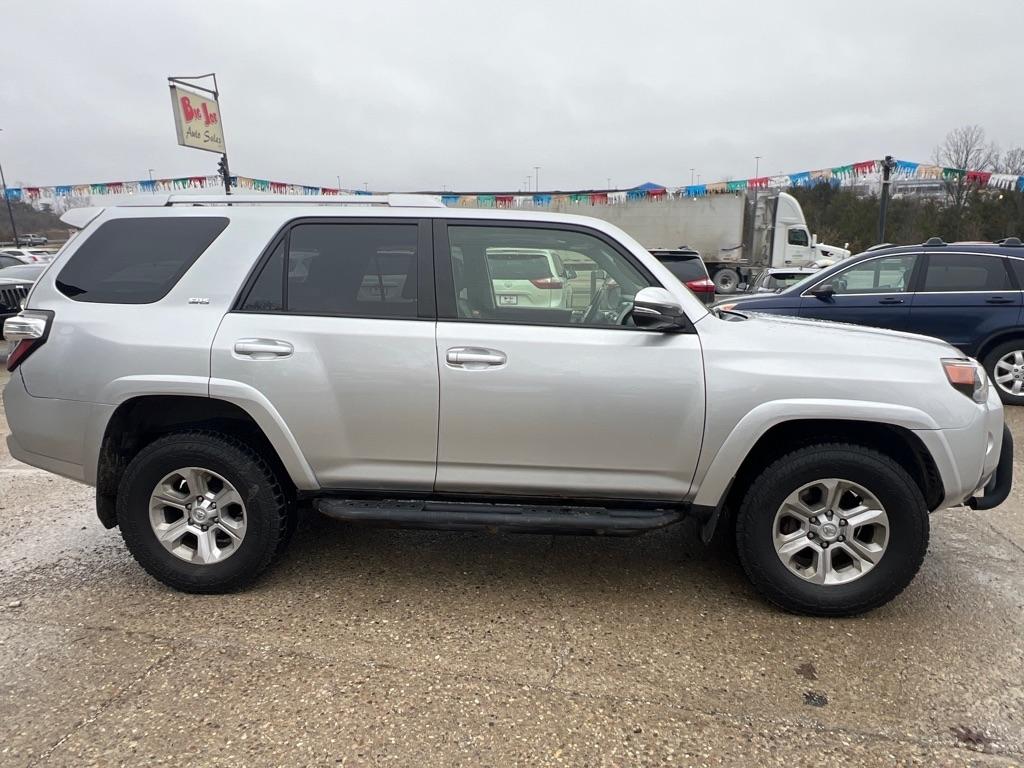 Toyota 4Runner SR5 4WD 2018