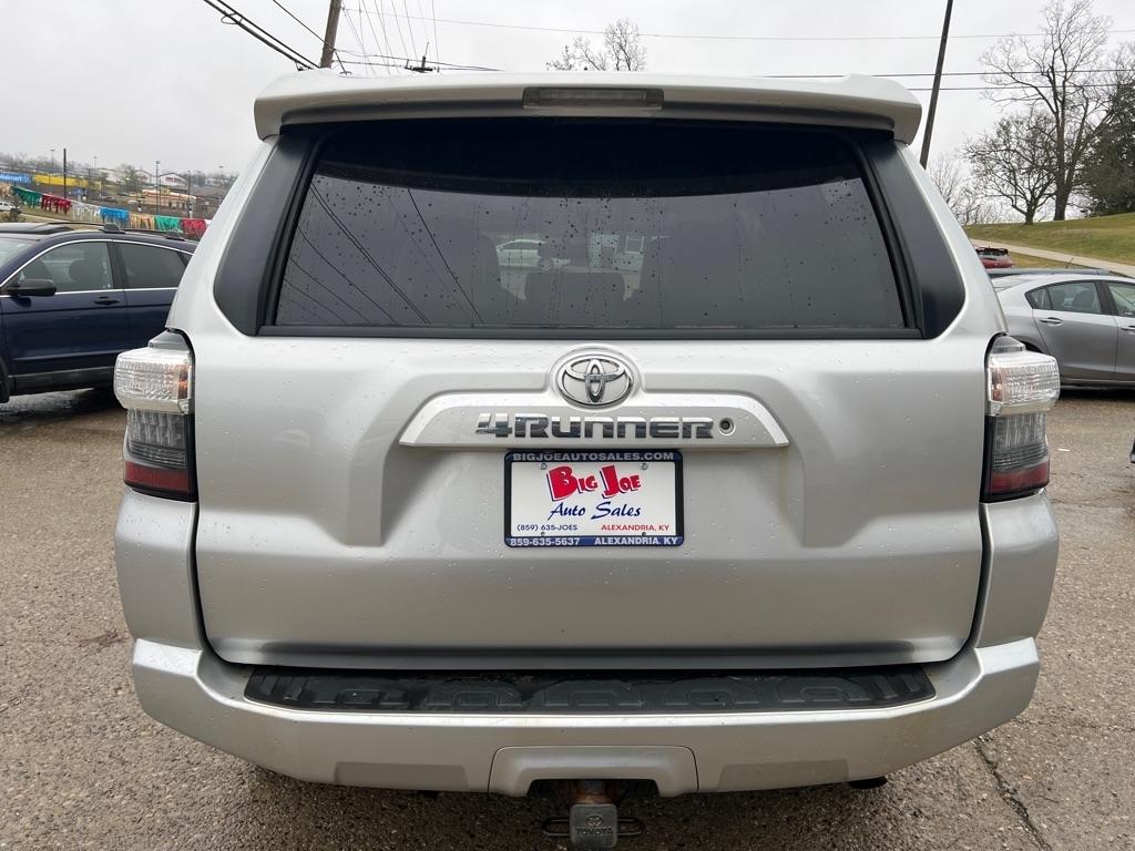 Toyota 4Runner SR5 4WD 2018
