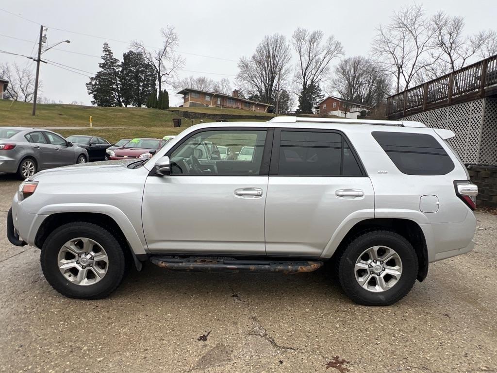 Toyota 4Runner SR5 4WD 2018