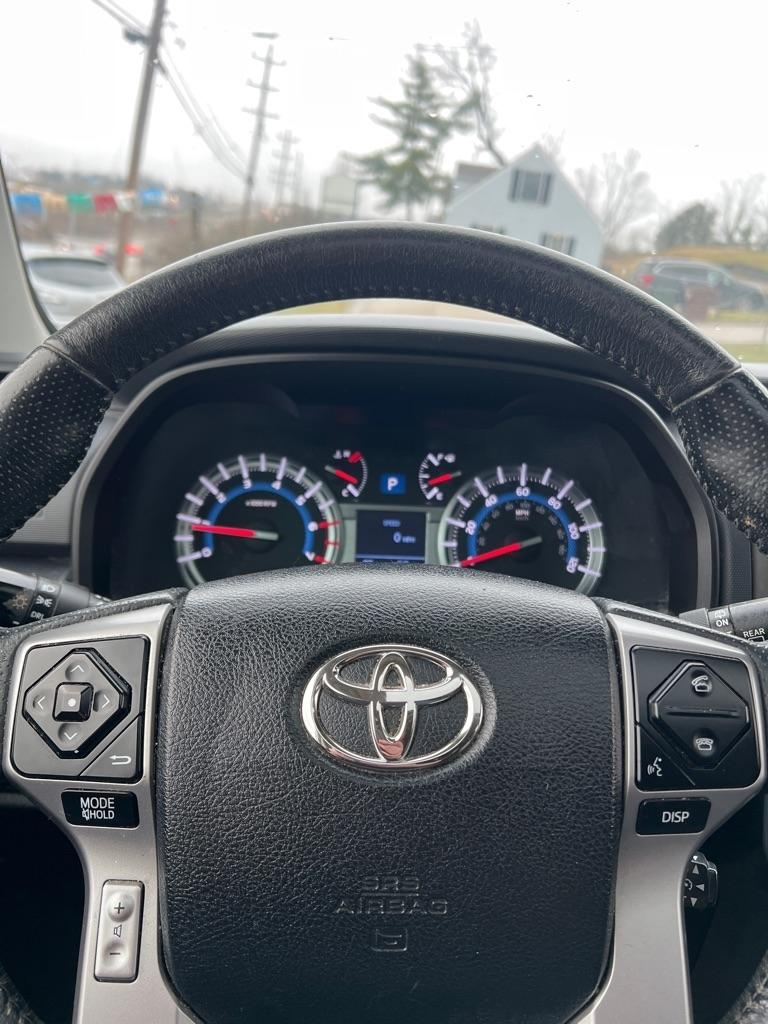 Toyota 4Runner SR5 4WD 2018