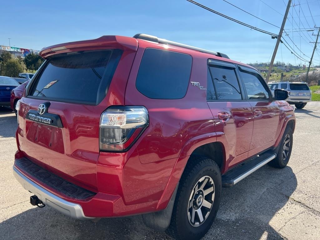 Toyota 4Runner TRD Offroad Premium 4D SUV 4WD V6 2018
