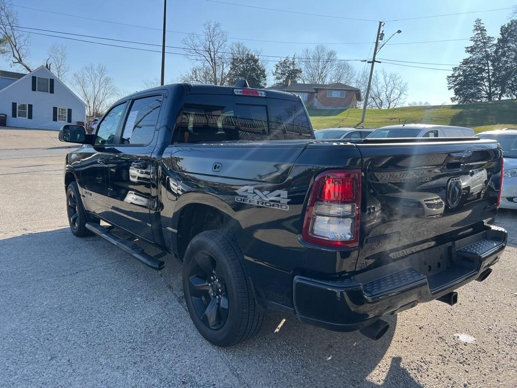 RAM 1500 Big Horn Crew Cab SWB 4WD 2019