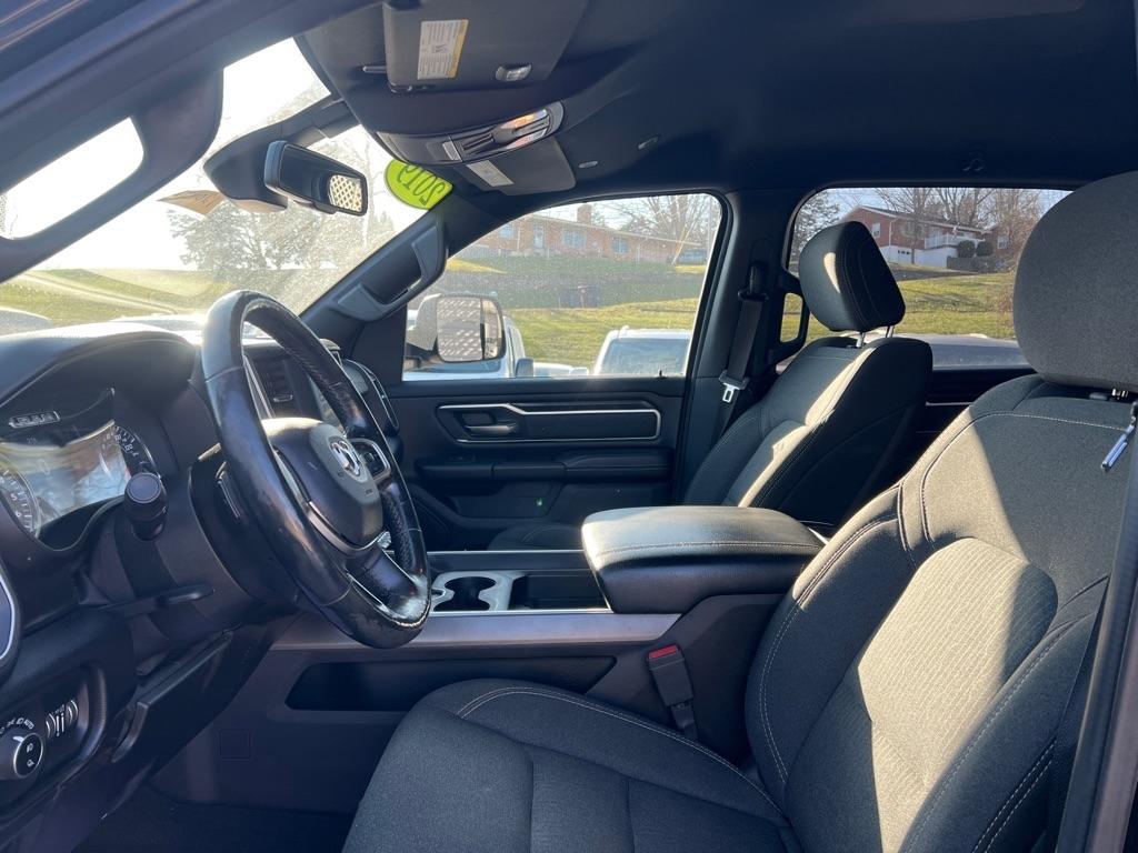 RAM 1500 Big Horn Crew Cab SWB 4WD 2019