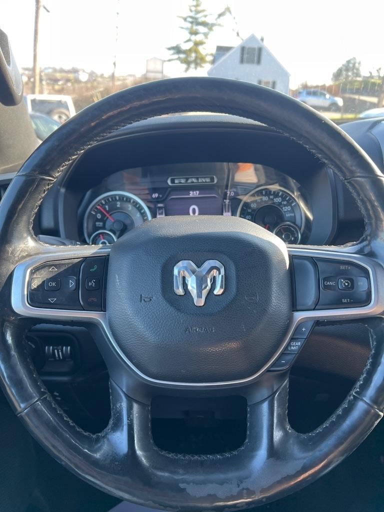 RAM 1500 Big Horn Crew Cab SWB 4WD 2019