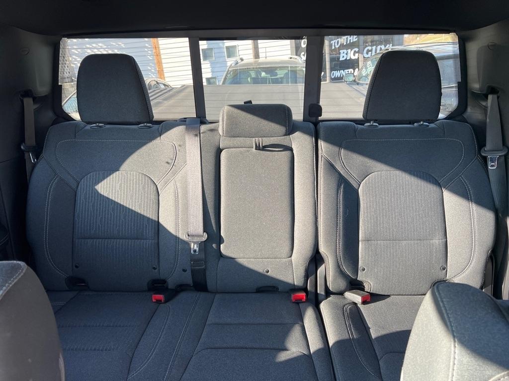 RAM 1500 Big Horn Crew Cab SWB 4WD 2019