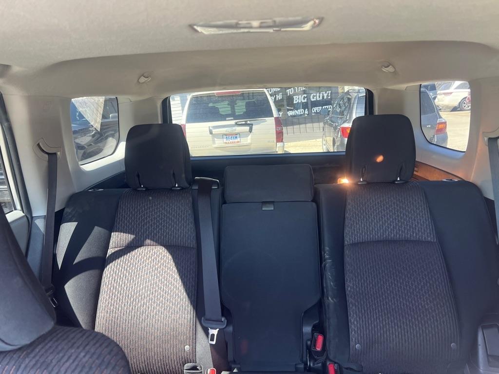 Toyota 4Runner SR5 4WD 2011