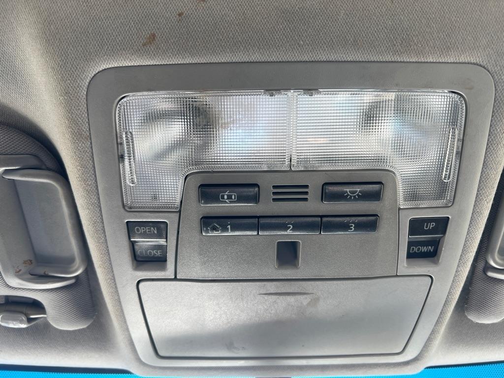 Toyota Camry SE 2012