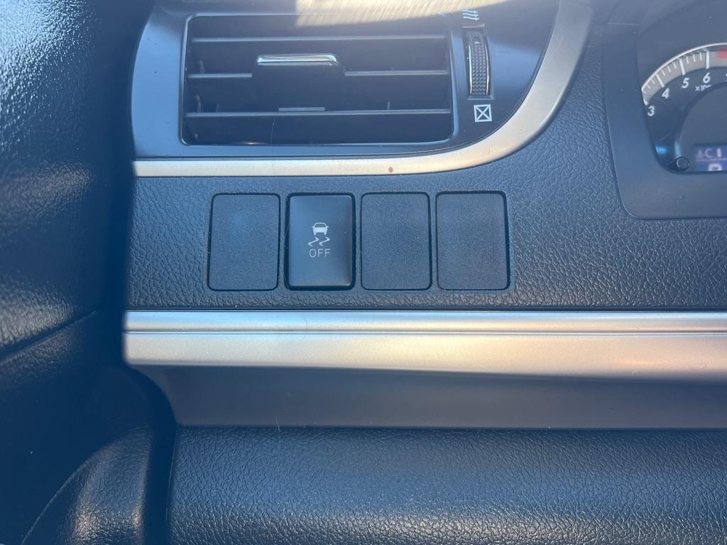 Toyota Camry SE 2012