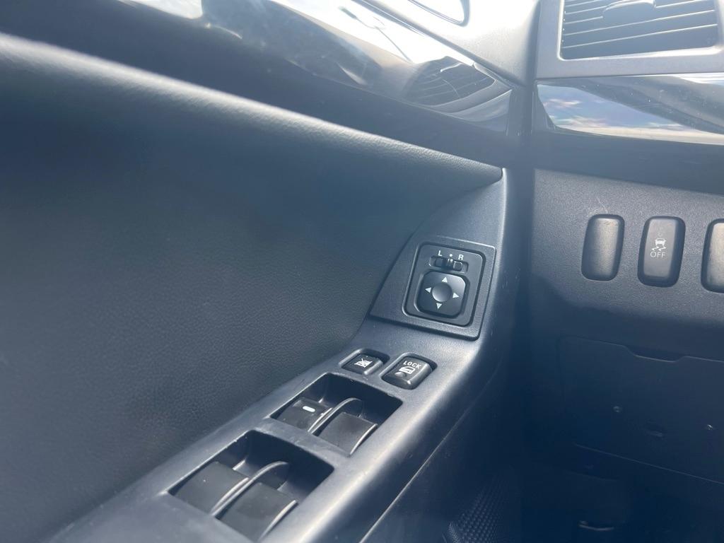 Mitsubishi Lancer ES 2.0 FWD CVT 2017