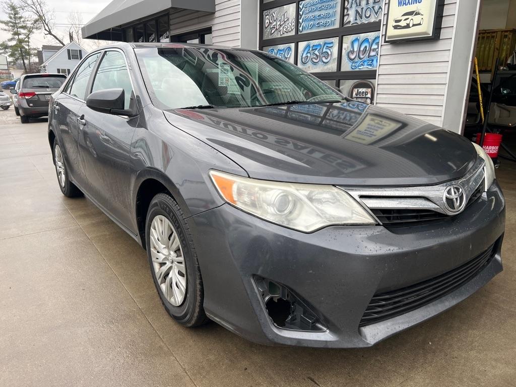 Toyota Camry LE 2014