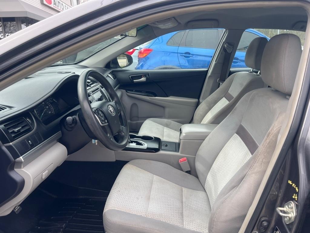 Toyota Camry LE 2014