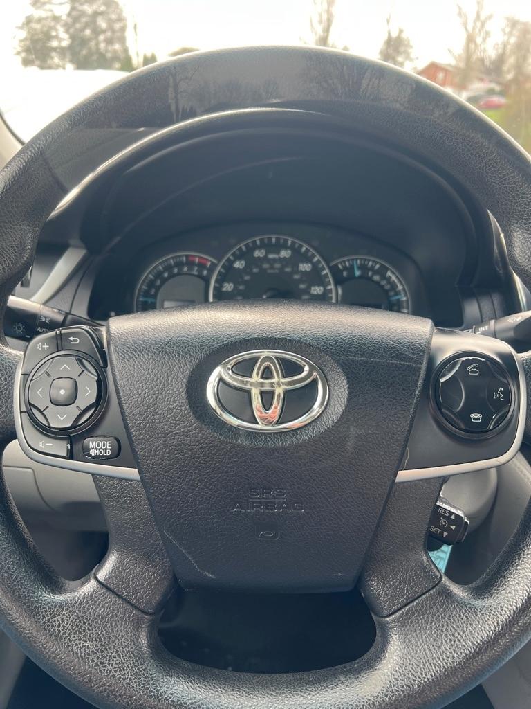 Toyota Camry LE 2014