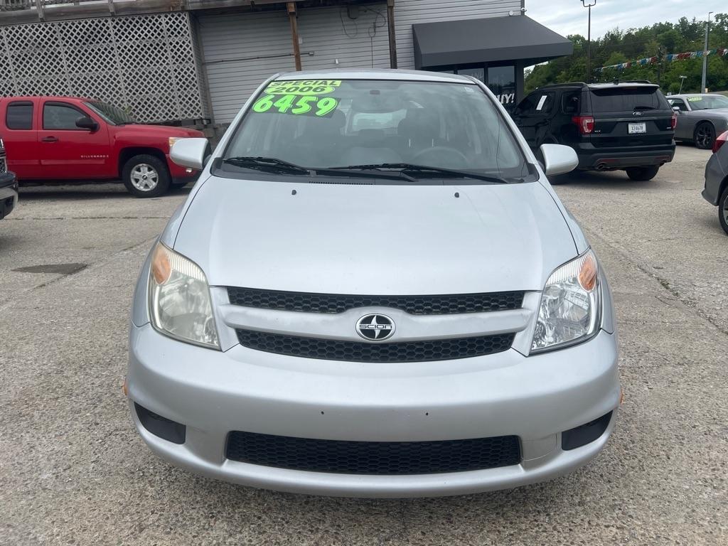 Scion xA Hatchback 2006