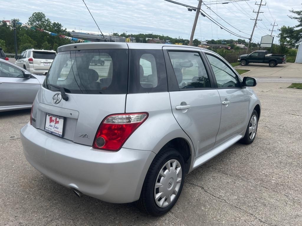 Scion xA Hatchback 2006