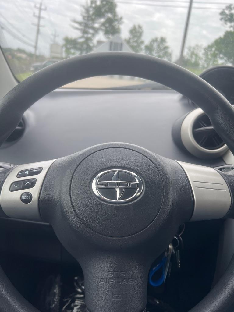 Scion xA Hatchback 2006