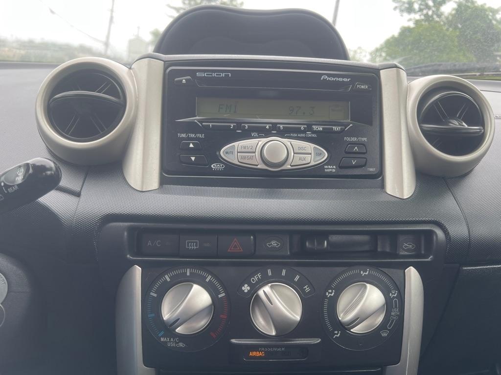 Scion xA Hatchback 2006