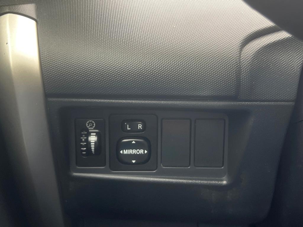 Scion xA Hatchback 2006