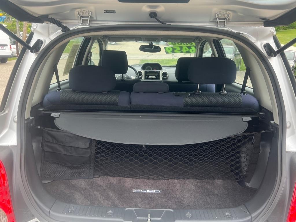 Scion xA Hatchback 2006
