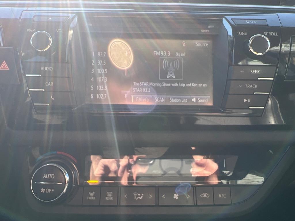 Toyota Corolla LE CVT 2014