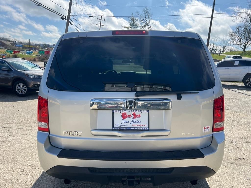 Honda Pilot LX 2WD 5-Spd AT 2012