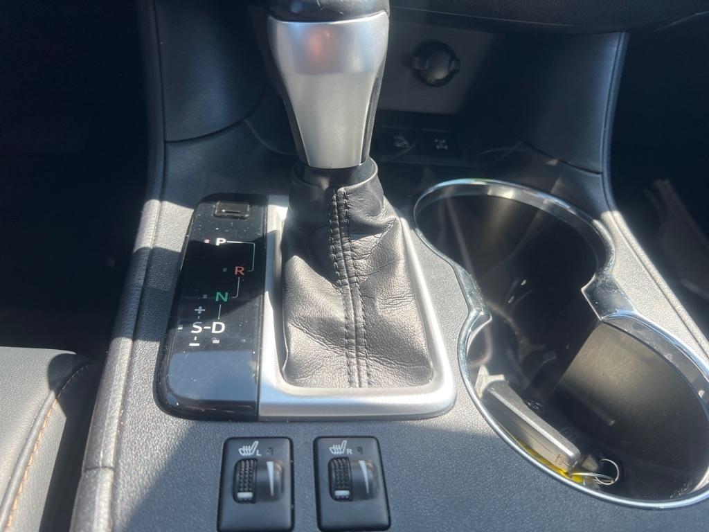 Toyota Highlander XLE AWD V6 2016