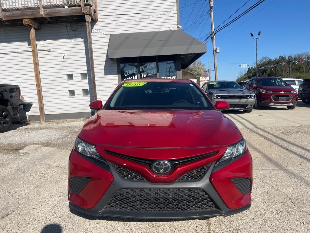 Toyota Camry L 2019