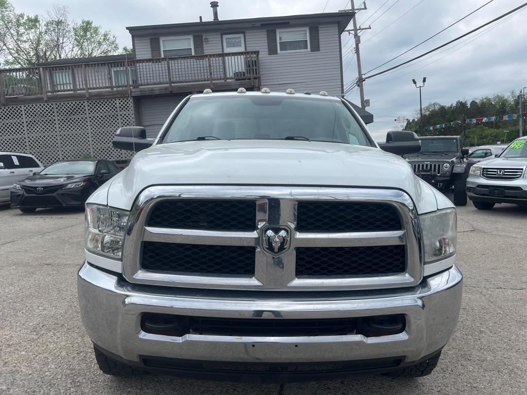 RAM 2500 Tradesman Crew Cab SWB 4WD 2016