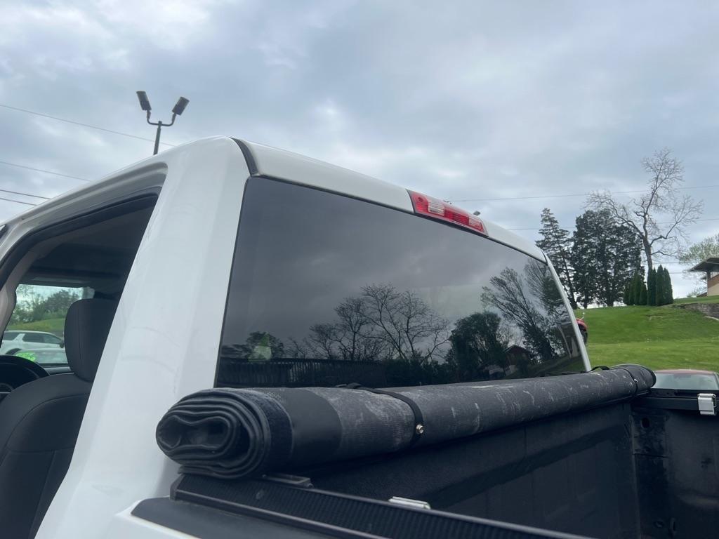 RAM 2500 Tradesman Crew Cab SWB 4WD 2016